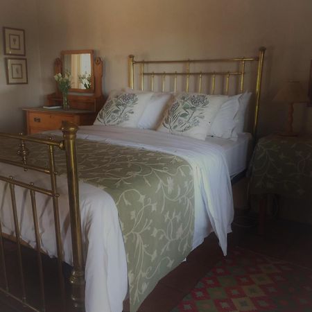 Hotel La Rochelle Wellington Esterno foto